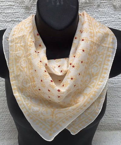 Natural Habitat - Scarf 22" Sq. Winterberry Sunshine