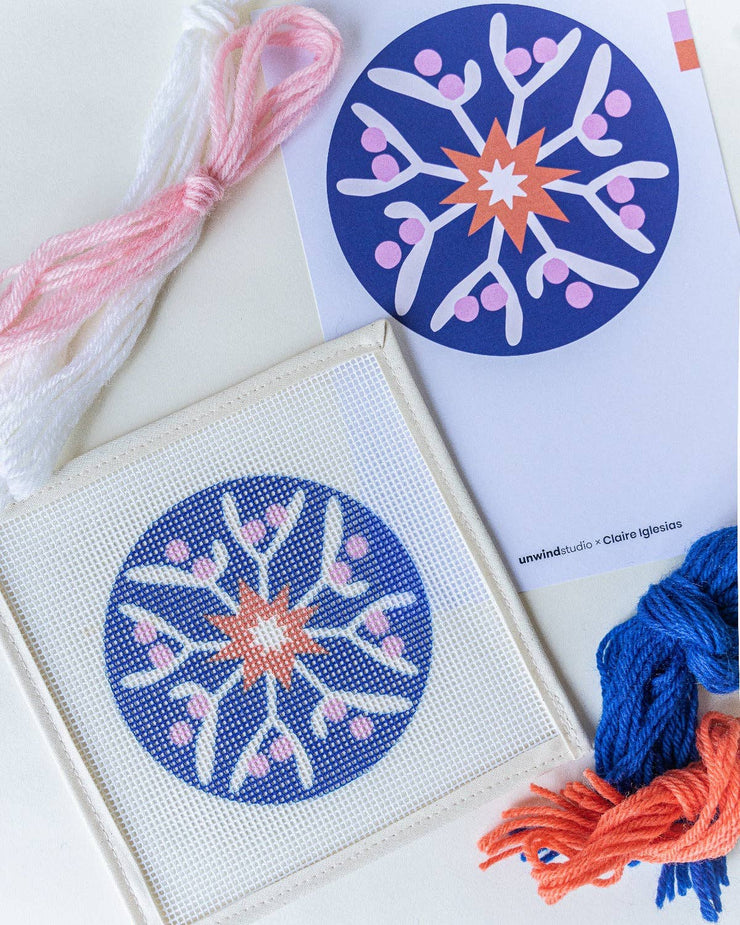 Unwind Studio - Mistletoe Star Needlepoint Ornament Kit